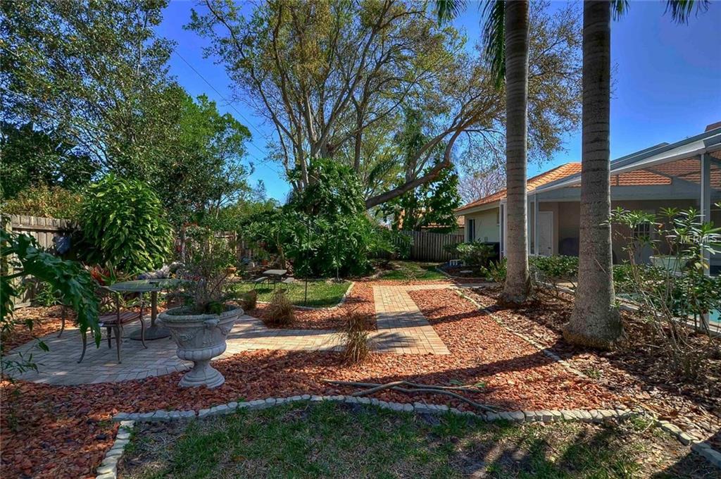 166 WOODCREEK DRIVE N, SAFETY HARBOR, Florida 34695, 4 Bedrooms Bedrooms, 10 Rooms Rooms,2 BathroomsBathrooms,Residential,For sale,WOODCREEK,T2868317