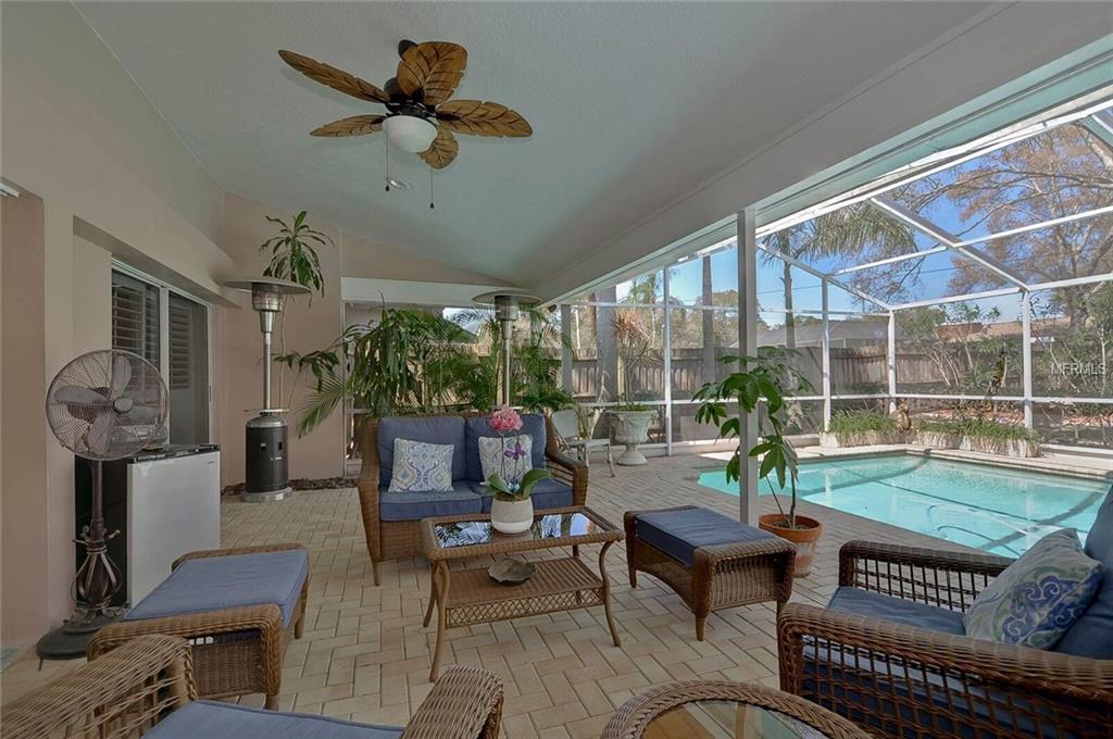 166 WOODCREEK DRIVE N, SAFETY HARBOR, Florida 34695, 4 Bedrooms Bedrooms, 10 Rooms Rooms,2 BathroomsBathrooms,Residential,For sale,WOODCREEK,T2868317