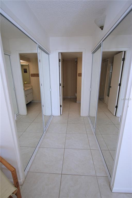 800 S GULFVIEW BOULEVARD, CLEARWATER BEACH, Florida 33767, 2 Bedrooms Bedrooms, 5 Rooms Rooms,2 BathroomsBathrooms,Residential,For sale,GULFVIEW,U7834117