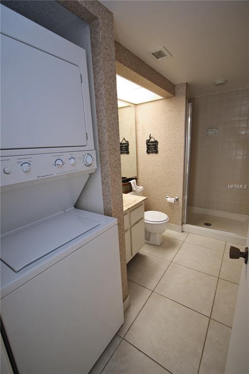 800 S GULFVIEW BOULEVARD, CLEARWATER BEACH, Florida 33767, 2 Bedrooms Bedrooms, 5 Rooms Rooms,2 BathroomsBathrooms,Residential,For sale,GULFVIEW,U7834117