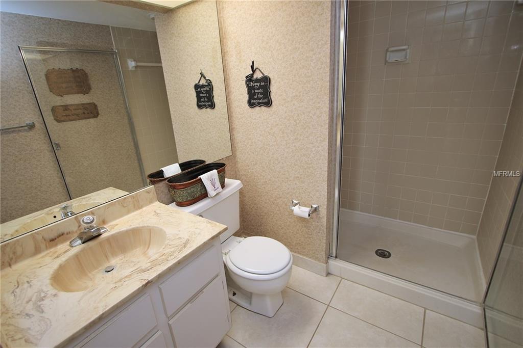 800 S GULFVIEW BOULEVARD, CLEARWATER BEACH, Florida 33767, 2 Bedrooms Bedrooms, 5 Rooms Rooms,2 BathroomsBathrooms,Residential,For sale,GULFVIEW,U7834117
