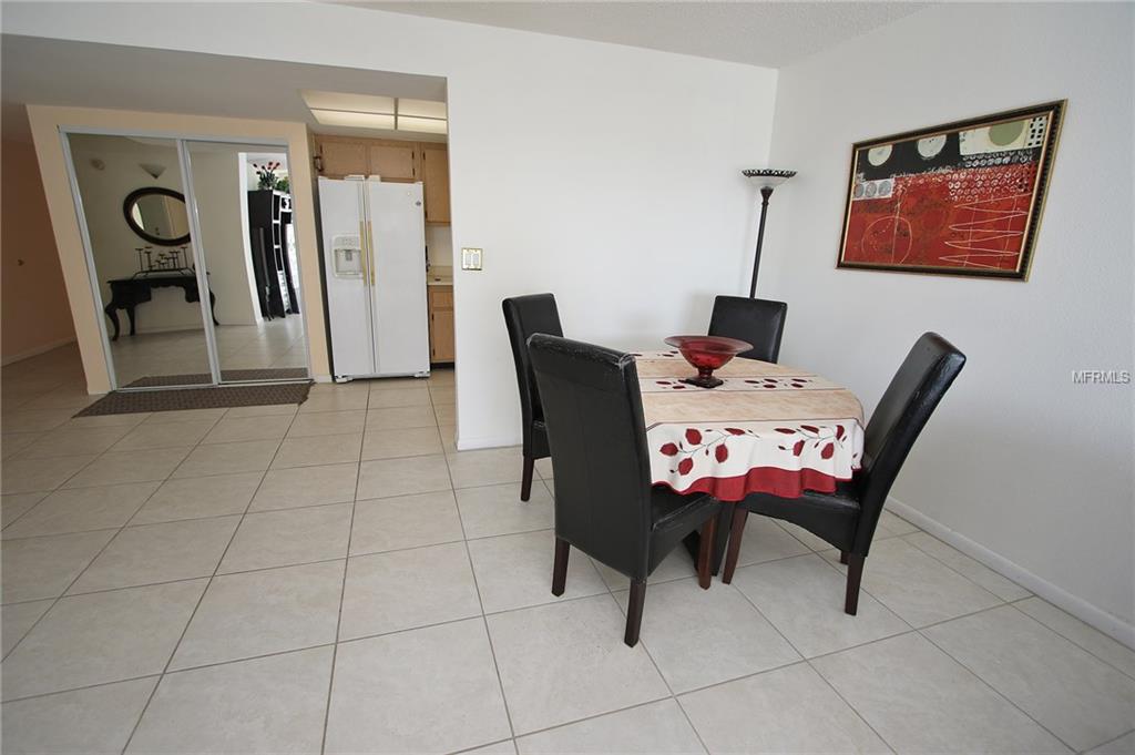 800 S GULFVIEW BOULEVARD, CLEARWATER BEACH, Florida 33767, 2 Bedrooms Bedrooms, 5 Rooms Rooms,2 BathroomsBathrooms,Residential,For sale,GULFVIEW,U7834117