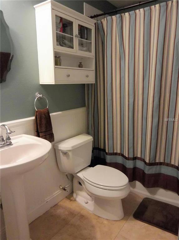 18910 FISHERMANS BEND DRIVE, LUTZ, Florida 33558, 6 Bedrooms Bedrooms, 4 Rooms Rooms,3 BathroomsBathrooms,Residential,For sale,FISHERMANS BEND,T2913318