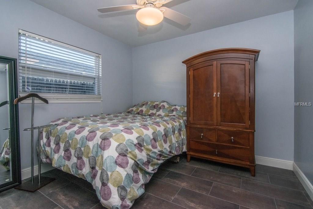 646 74TH AVENUE N, ST PETERSBURG, Florida 33702, 3 Bedrooms Bedrooms, 6 Rooms Rooms,2 BathroomsBathrooms,Residential,For sale,74TH,U7840908