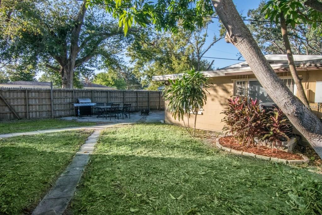 646 74TH AVENUE N, ST PETERSBURG, Florida 33702, 3 Bedrooms Bedrooms, 6 Rooms Rooms,2 BathroomsBathrooms,Residential,For sale,74TH,U7840908