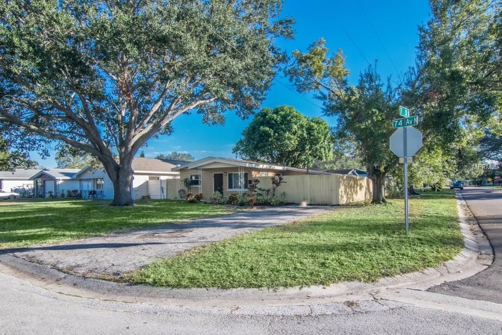 646 74TH AVENUE N, ST PETERSBURG, Florida 33702, 3 Bedrooms Bedrooms, 6 Rooms Rooms,2 BathroomsBathrooms,Residential,For sale,74TH,U7840908