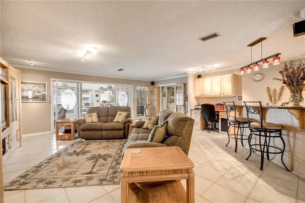 4651 DEWEY, NEW PORT RICHEY, Florida 34652, 3 Bedrooms Bedrooms, 4 Rooms Rooms,2 BathroomsBathrooms,Residential,For sale,DEWEY,W7636563