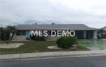 1518 ALLEGHENY DRIVE, SUN CITY CENTER, Florida 33573, 2 Bedrooms Bedrooms, 6 Rooms Rooms,2 BathroomsBathrooms,Residential,For sale,ALLEGHENY,U7843600