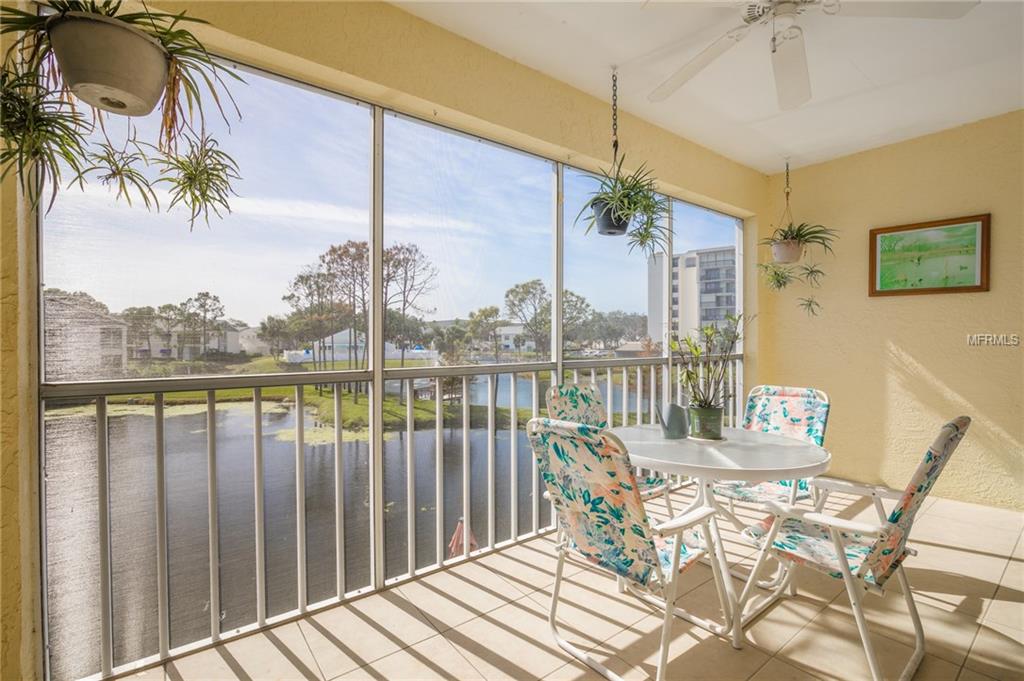 11660 SHIPWATCH DRIVE, LARGO, Florida 33774, 2 Bedrooms Bedrooms, 5 Rooms Rooms,2 BathroomsBathrooms,Residential,For sale,SHIPWATCH,U7845463