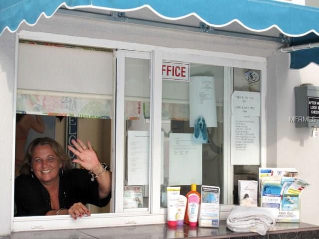 603 MANDALAY AVENUE, CLEARWATER BEACH, Florida 33767, 1 Bedroom Bedrooms, 3 Rooms Rooms,1 BathroomBathrooms,Residential,For sale,MANDALAY,U7846830