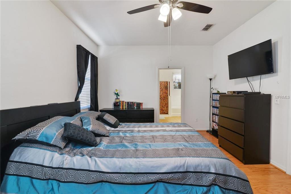 2826 SCENIC LANE, KISSIMMEE, Florida 34744, 4 Bedrooms Bedrooms, 6 Rooms Rooms,2 BathroomsBathrooms,Residential,For sale,SCENIC,O5561757