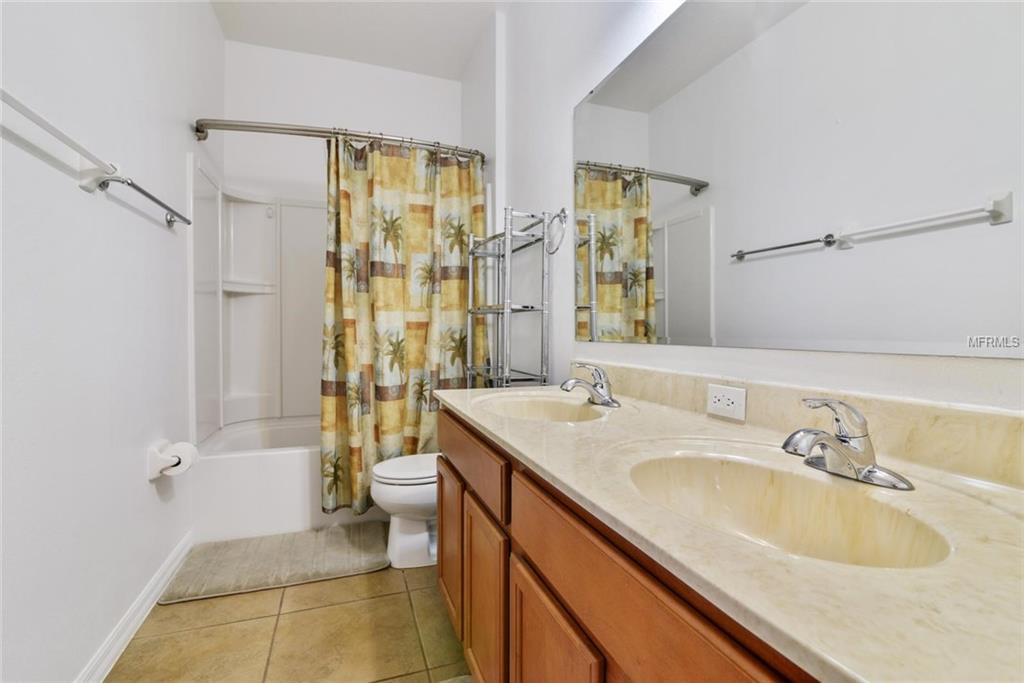 2826 SCENIC LANE, KISSIMMEE, Florida 34744, 4 Bedrooms Bedrooms, 6 Rooms Rooms,2 BathroomsBathrooms,Residential,For sale,SCENIC,O5561757