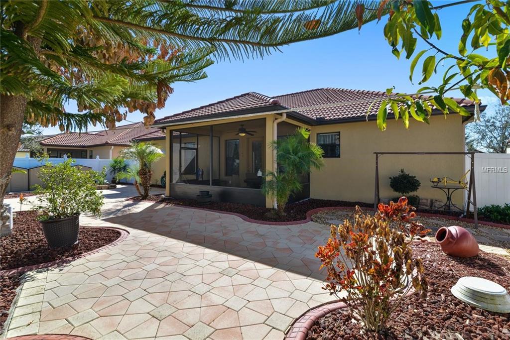 2826 SCENIC LANE, KISSIMMEE, Florida 34744, 4 Bedrooms Bedrooms, 6 Rooms Rooms,2 BathroomsBathrooms,Residential,For sale,SCENIC,O5561757