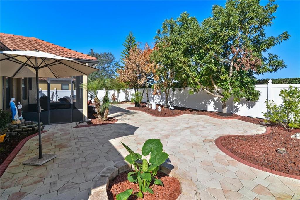 2826 SCENIC LANE, KISSIMMEE, Florida 34744, 4 Bedrooms Bedrooms, 6 Rooms Rooms,2 BathroomsBathrooms,Residential,For sale,SCENIC,O5561757