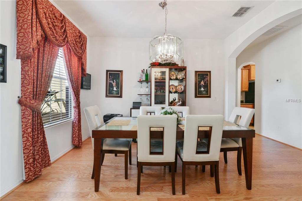 2826 SCENIC LANE, KISSIMMEE, Florida 34744, 4 Bedrooms Bedrooms, 6 Rooms Rooms,2 BathroomsBathrooms,Residential,For sale,SCENIC,O5561757