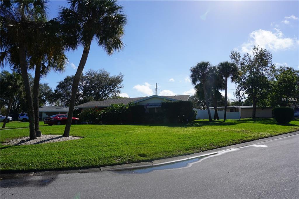 6343 CORNELL ROAD, BRADENTON, Florida 34207, 3 Bedrooms Bedrooms, 5 Rooms Rooms,2 BathroomsBathrooms,Residential,For sale,CORNELL,A4210147