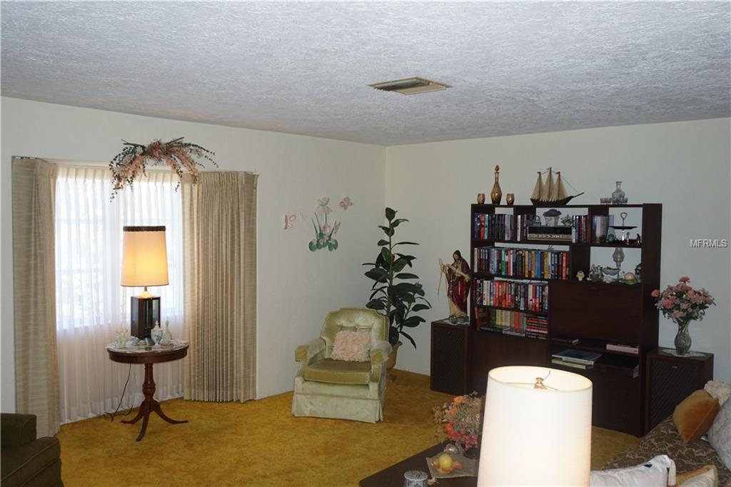 6343 CORNELL ROAD, BRADENTON, Florida 34207, 3 Bedrooms Bedrooms, 5 Rooms Rooms,2 BathroomsBathrooms,Residential,For sale,CORNELL,A4210147