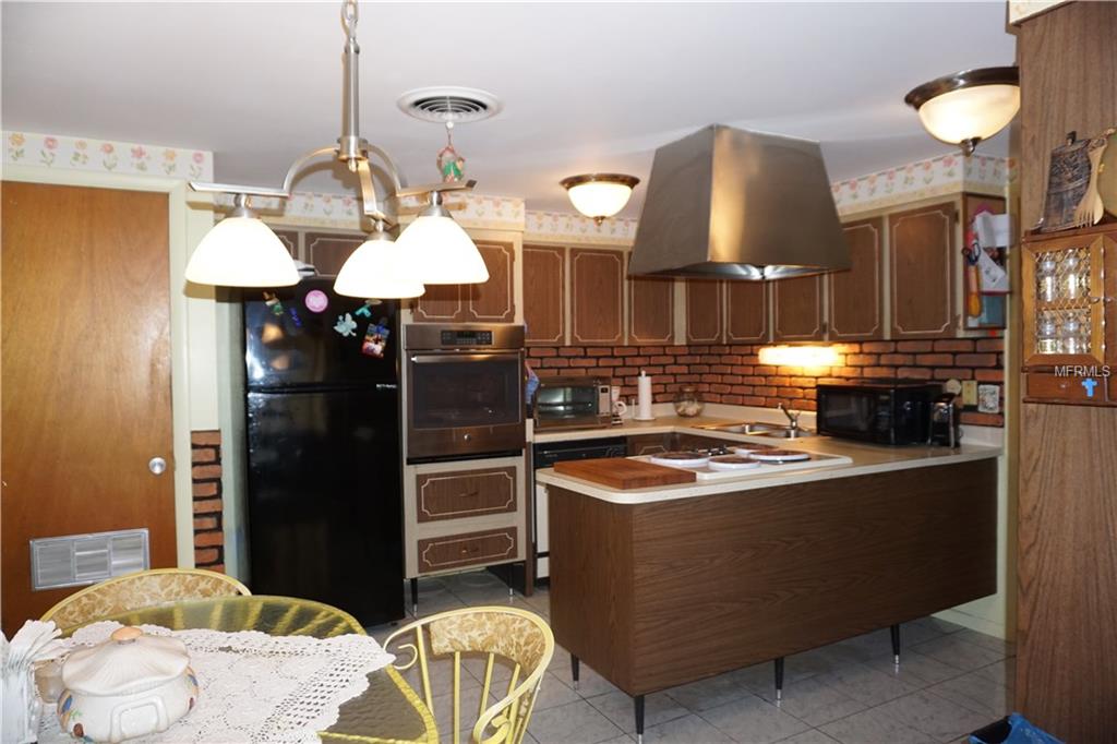 6343 CORNELL ROAD, BRADENTON, Florida 34207, 3 Bedrooms Bedrooms, 5 Rooms Rooms,2 BathroomsBathrooms,Residential,For sale,CORNELL,A4210147