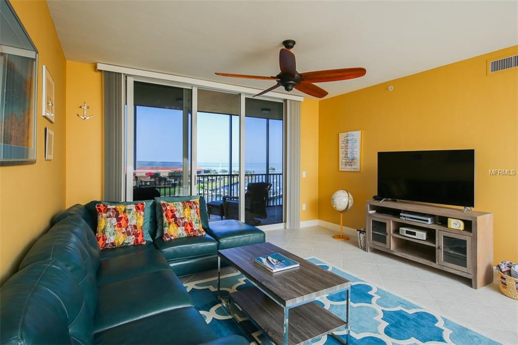 3313 SUNSET KEY CIRCLE, PUNTA GORDA, Florida 33955, 3 Bedrooms Bedrooms, 6 Rooms Rooms,2 BathroomsBathrooms,Residential,For sale,SUNSET KEY,C7236886