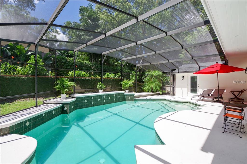 220 HAMPDEN PLACE, WINTER PARK, Florida 32789, 5 Bedrooms Bedrooms, 9 Rooms Rooms,3 BathroomsBathrooms,Residential,For sale,HAMPDEN,O5523084