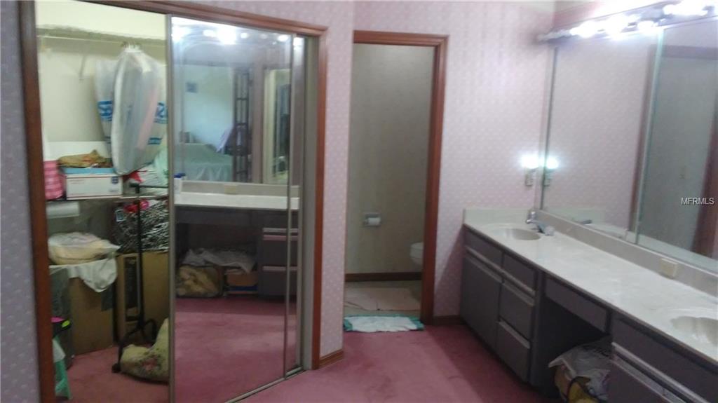 5409 CLUB HILL E, LAKELAND, Florida 33812, 3 Bedrooms Bedrooms, 5 Rooms Rooms,2 BathroomsBathrooms,Residential,For sale,CLUB,L4722790