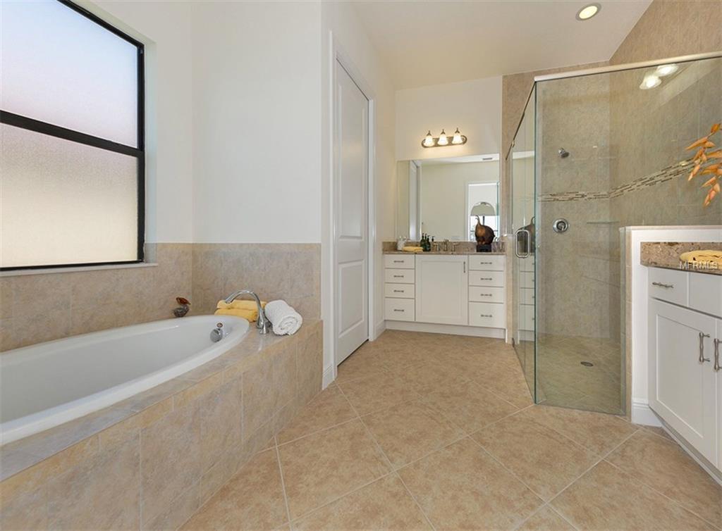 23421 COPPERLEAF DRIVE, VENICE, Florida 34293, 3 Bedrooms Bedrooms, 6 Rooms Rooms,2 BathroomsBathrooms,Residential,For sale,COPPERLEAF,A4199638