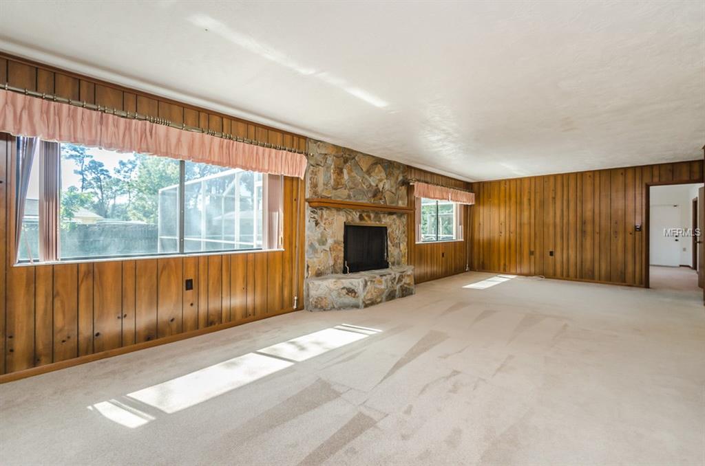 2072 AARON PLACE, CLEARWATER, Florida 33760, 2 Bedrooms Bedrooms, 3 Rooms Rooms,2 BathroomsBathrooms,Residential,For sale,AARON,U7838186