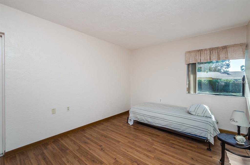 2072 AARON PLACE, CLEARWATER, Florida 33760, 2 Bedrooms Bedrooms, 3 Rooms Rooms,2 BathroomsBathrooms,Residential,For sale,AARON,U7838186