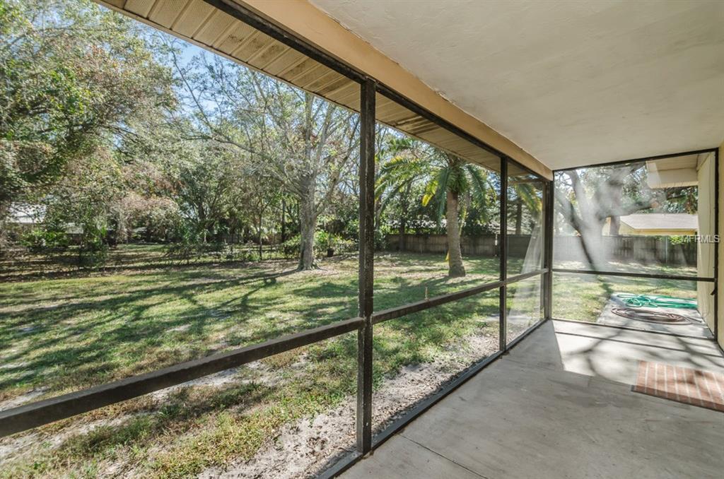 2072 AARON PLACE, CLEARWATER, Florida 33760, 2 Bedrooms Bedrooms, 3 Rooms Rooms,2 BathroomsBathrooms,Residential,For sale,AARON,U7838186