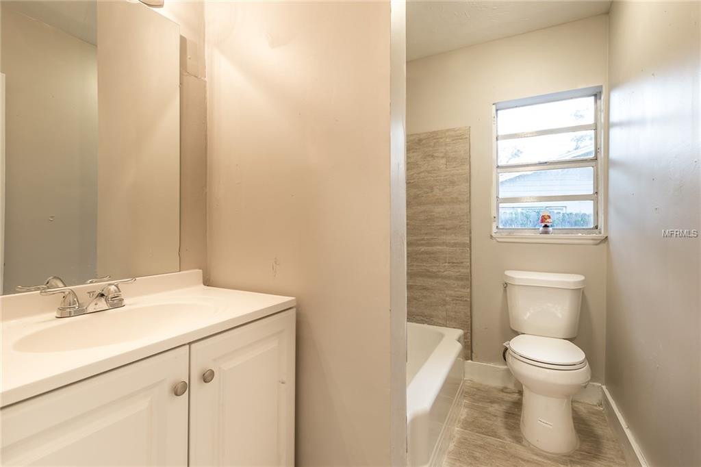 2001 SARAZEN COURT, ORLANDO, Florida 32808, 3 Bedrooms Bedrooms, 3 Rooms Rooms,2 BathroomsBathrooms,Residential,For sale,SARAZEN,T2915553