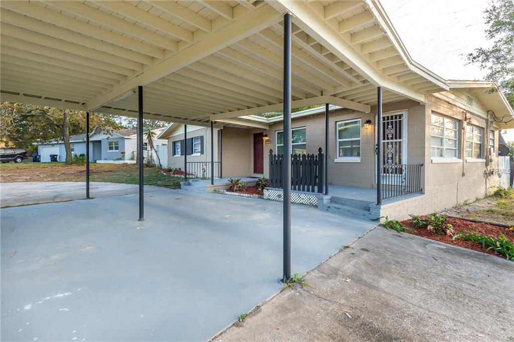 2001 SARAZEN COURT, ORLANDO, Florida 32808, 3 Bedrooms Bedrooms, 3 Rooms Rooms,2 BathroomsBathrooms,Residential,For sale,SARAZEN,T2915553