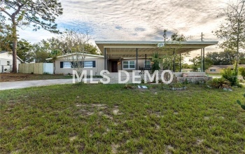 2001 SARAZEN COURT, ORLANDO, Florida 32808, 3 Bedrooms Bedrooms, 3 Rooms Rooms,2 BathroomsBathrooms,Residential,For sale,SARAZEN,T2915553