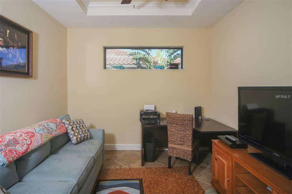 5018 SERATA DRIVE, BRADENTON, Florida 34211, 3 Bedrooms Bedrooms, 8 Rooms Rooms,2 BathroomsBathrooms,Residential,For sale,SERATA,A4203777