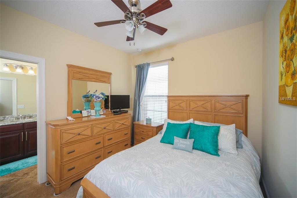 5018 SERATA DRIVE, BRADENTON, Florida 34211, 3 Bedrooms Bedrooms, 8 Rooms Rooms,2 BathroomsBathrooms,Residential,For sale,SERATA,A4203777