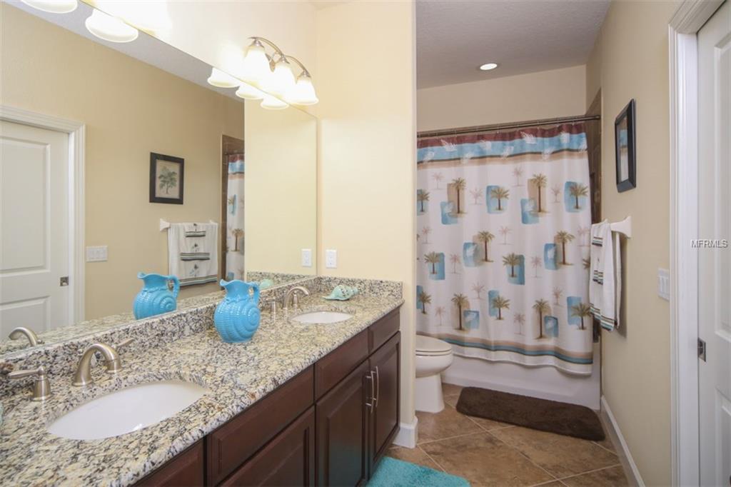 5018 SERATA DRIVE, BRADENTON, Florida 34211, 3 Bedrooms Bedrooms, 8 Rooms Rooms,2 BathroomsBathrooms,Residential,For sale,SERATA,A4203777