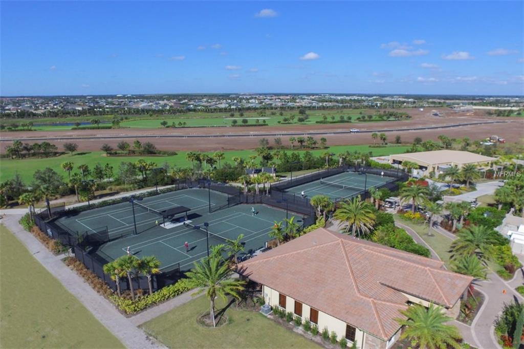 5018 SERATA DRIVE, BRADENTON, Florida 34211, 3 Bedrooms Bedrooms, 8 Rooms Rooms,2 BathroomsBathrooms,Residential,For sale,SERATA,A4203777