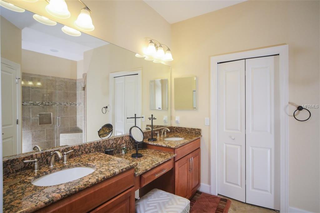 5018 SERATA DRIVE, BRADENTON, Florida 34211, 3 Bedrooms Bedrooms, 8 Rooms Rooms,2 BathroomsBathrooms,Residential,For sale,SERATA,A4203777