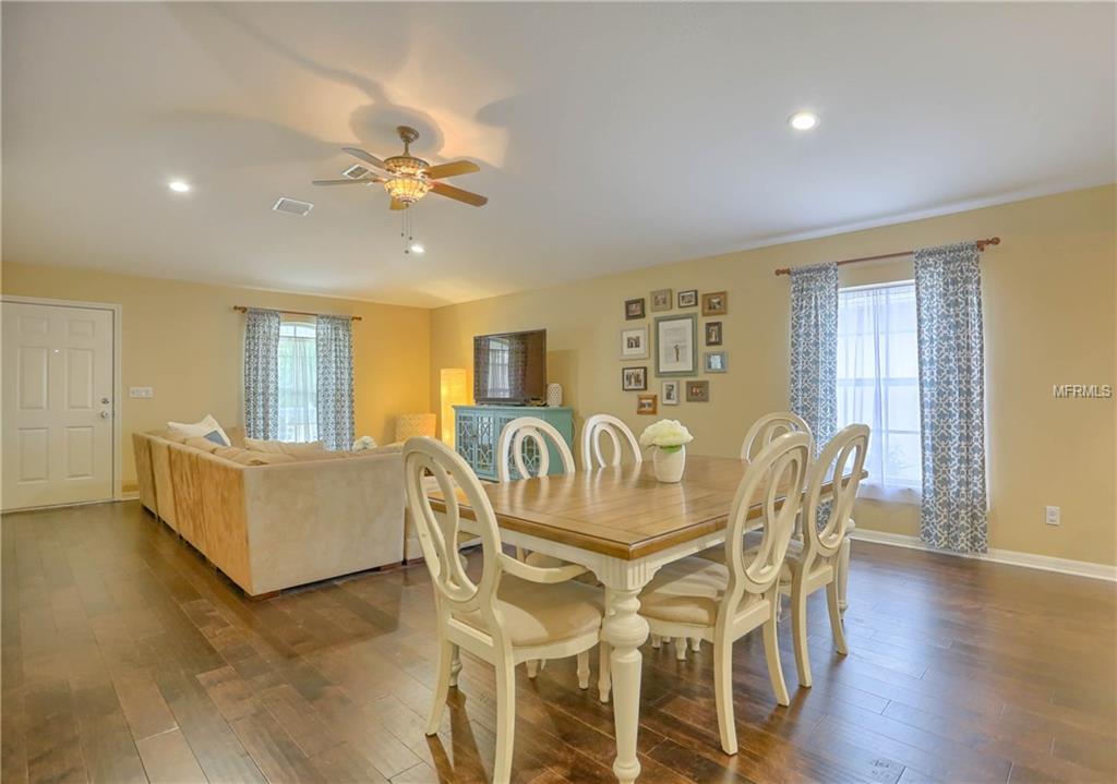 340 47TH AVENUE N, ST PETERSBURG, Florida 33703, 3 Bedrooms Bedrooms, 6 Rooms Rooms,2 BathroomsBathrooms,Residential,For sale,47TH,U7844305