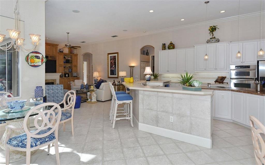 409 HUNTRIDGE DRIVE, VENICE, Florida 34292, 3 Bedrooms Bedrooms, 11 Rooms Rooms,3 BathroomsBathrooms,Residential,For sale,HUNTRIDGE,N5916012