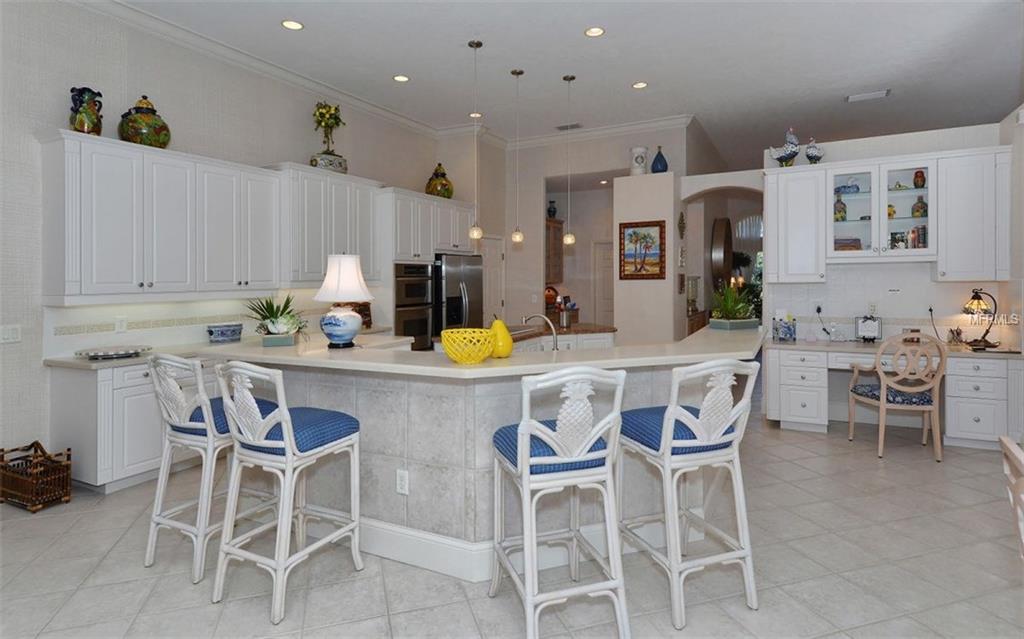 409 HUNTRIDGE DRIVE, VENICE, Florida 34292, 3 Bedrooms Bedrooms, 11 Rooms Rooms,3 BathroomsBathrooms,Residential,For sale,HUNTRIDGE,N5916012