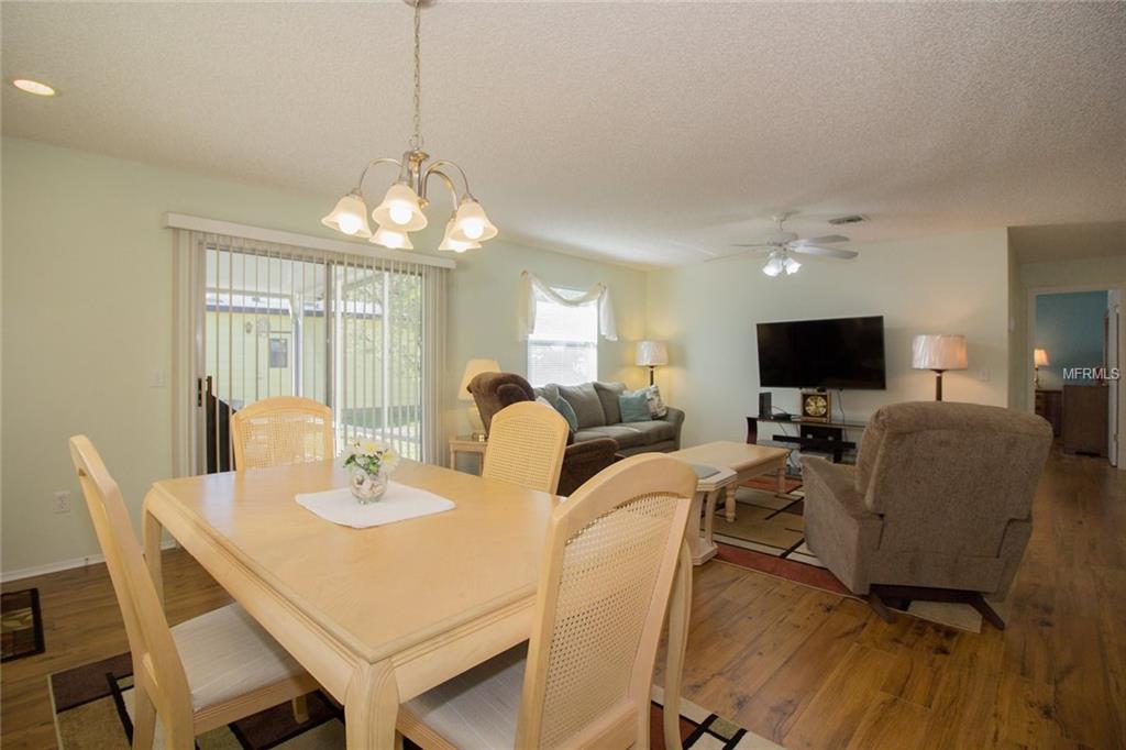 1736 MAGNOLIA AVENUE, LADY LAKE, Florida 32159, 2 Bedrooms Bedrooms, 6 Rooms Rooms,2 BathroomsBathrooms,Residential,For sale,MAGNOLIA,G4852215