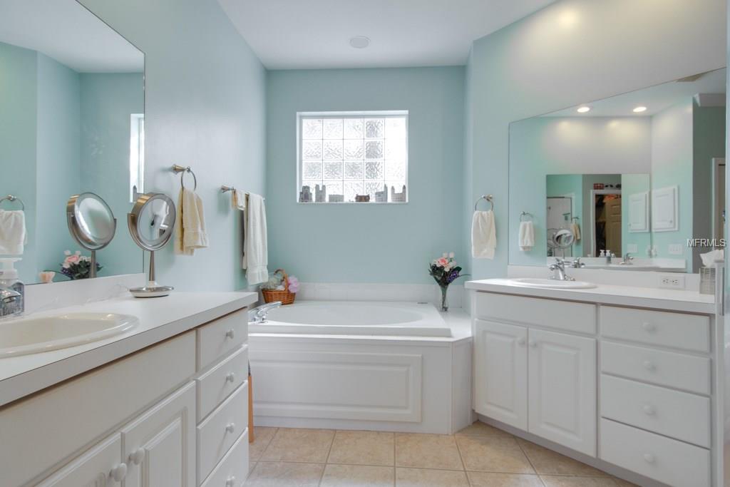 558 GRASSLANDS VILLAGE CIRCLE, LAKELAND, Florida 33803, 3 Bedrooms Bedrooms, 6 Rooms Rooms,2 BathroomsBathrooms,Residential,For sale,GRASSLANDS VILLAGE,L4725498