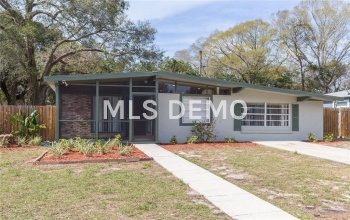 8712 RUTH PLACE, TAMPA, Florida 33604, 4 Bedrooms Bedrooms, 7 Rooms Rooms,2 BathroomsBathrooms,Residential,For sale,RUTH,T2928387