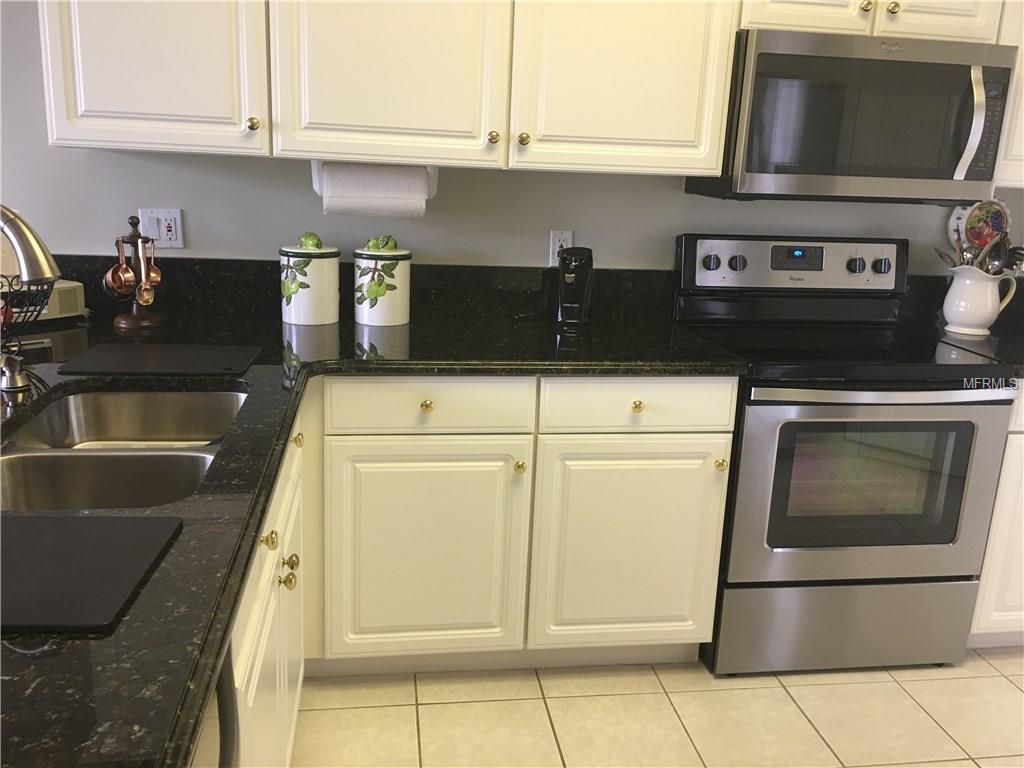 4073 KINGSLEY STREET, CLERMONT, Florida 34711, 2 Bedrooms Bedrooms, 6 Rooms Rooms,2 BathroomsBathrooms,Residential,For sale,KINGSLEY,G4852807