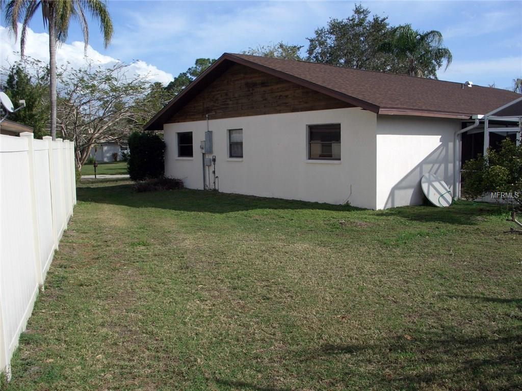 5638 CREEKWOOD DRIVE, SARASOTA, Florida 34233, 3 Bedrooms Bedrooms, 8 Rooms Rooms,2 BathroomsBathrooms,Residential,For sale,CREEKWOOD,A4210149