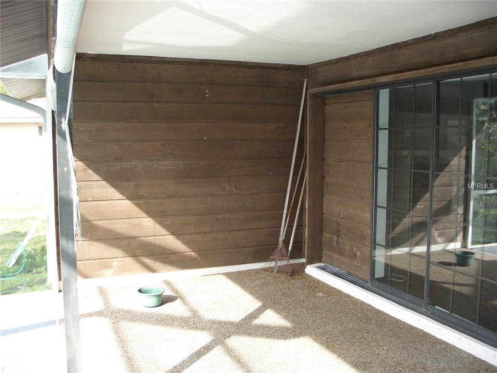 5638 CREEKWOOD DRIVE, SARASOTA, Florida 34233, 3 Bedrooms Bedrooms, 8 Rooms Rooms,2 BathroomsBathrooms,Residential,For sale,CREEKWOOD,A4210149