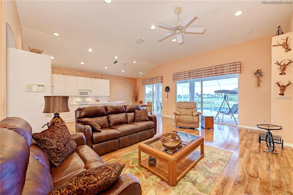 812 DERBYSHIRE DRIVE VENICE, Florida 34285, 3 Bedrooms Bedrooms, 9 Rooms Rooms,2 BathroomsBathrooms,Residential,For sale,DERBYSHIRE,A4199641