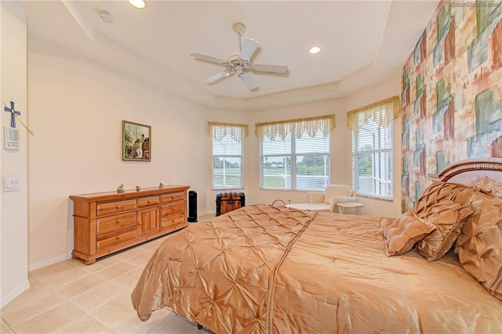 812 DERBYSHIRE DRIVE VENICE, Florida 34285, 3 Bedrooms Bedrooms, 9 Rooms Rooms,2 BathroomsBathrooms,Residential,For sale,DERBYSHIRE,A4199641