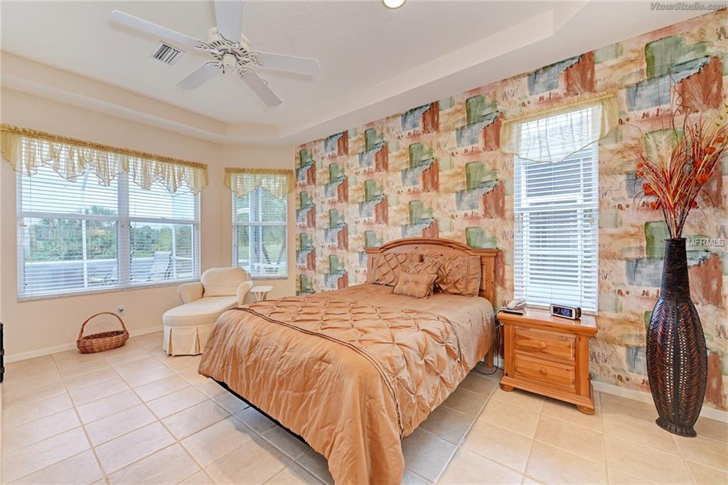 812 DERBYSHIRE DRIVE VENICE, Florida 34285, 3 Bedrooms Bedrooms, 9 Rooms Rooms,2 BathroomsBathrooms,Residential,For sale,DERBYSHIRE,A4199641