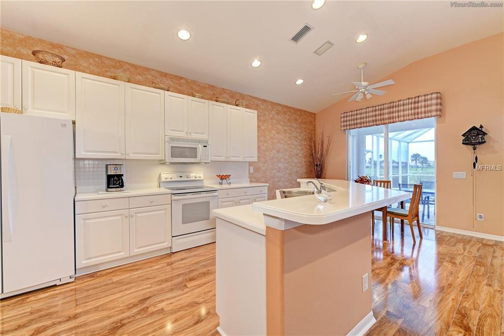 812 DERBYSHIRE DRIVE VENICE, Florida 34285, 3 Bedrooms Bedrooms, 9 Rooms Rooms,2 BathroomsBathrooms,Residential,For sale,DERBYSHIRE,A4199641